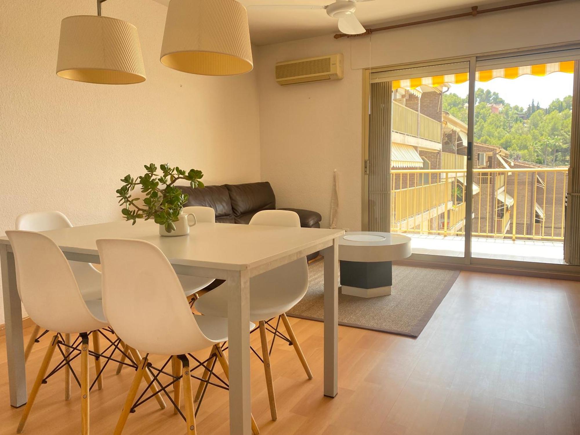 Tarracohomes, Th156 Casa Roser Familiar Y Con Piscina Compartida Tarragona Exterior foto